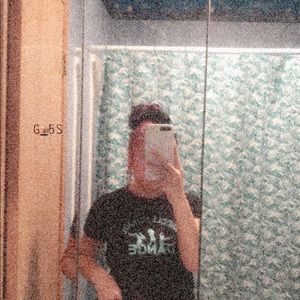 Meet your Posher, Leanna